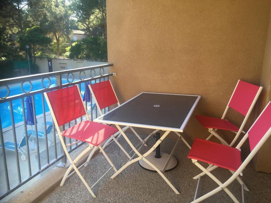 Les Appartements De La Marina Sanary-sur-Mer Buitenkant foto