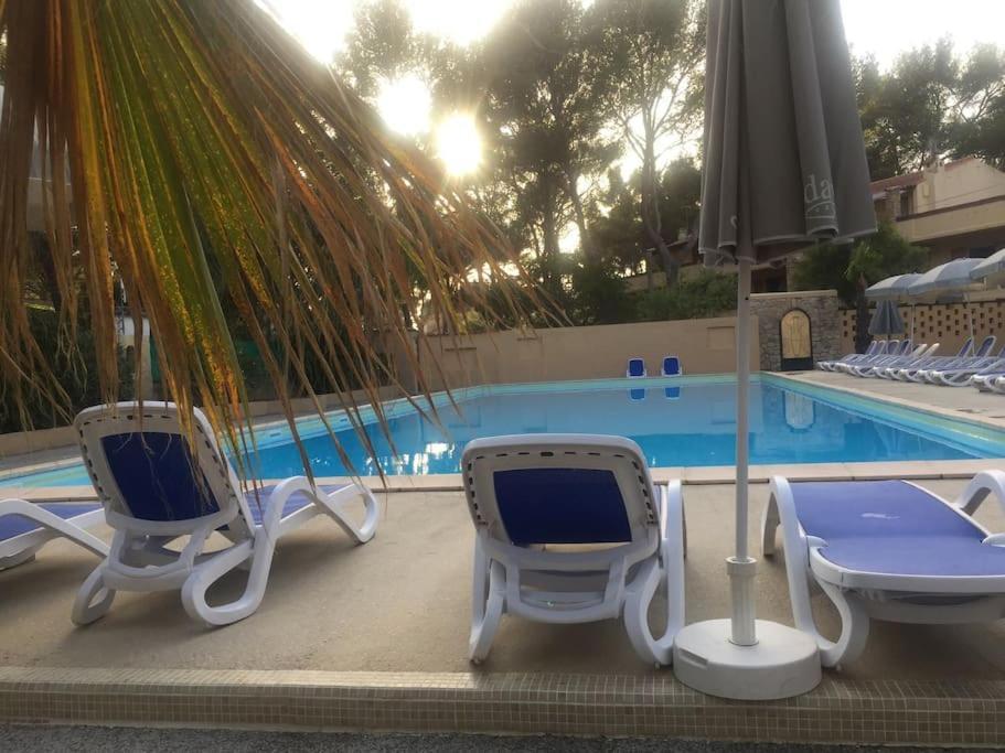 Les Appartements De La Marina Sanary-sur-Mer Buitenkant foto