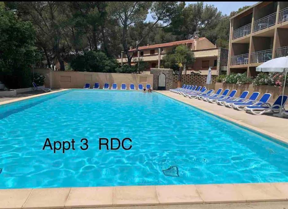 Les Appartements De La Marina Sanary-sur-Mer Buitenkant foto