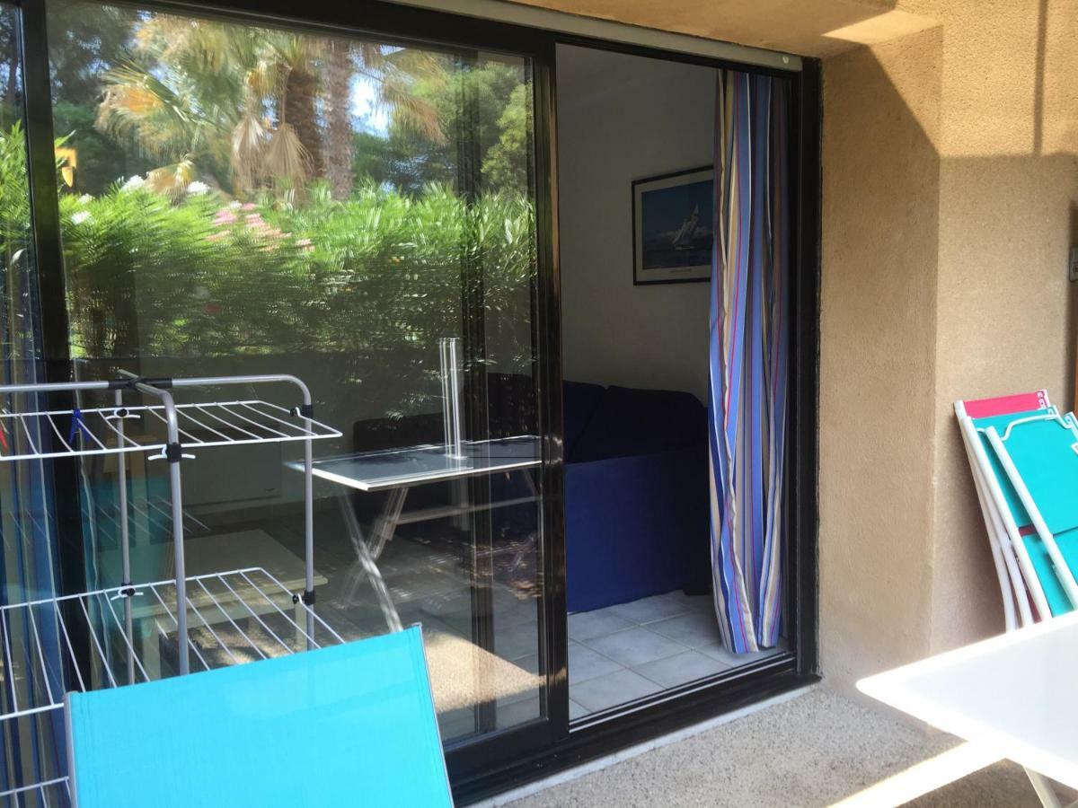 Les Appartements De La Marina Sanary-sur-Mer Buitenkant foto