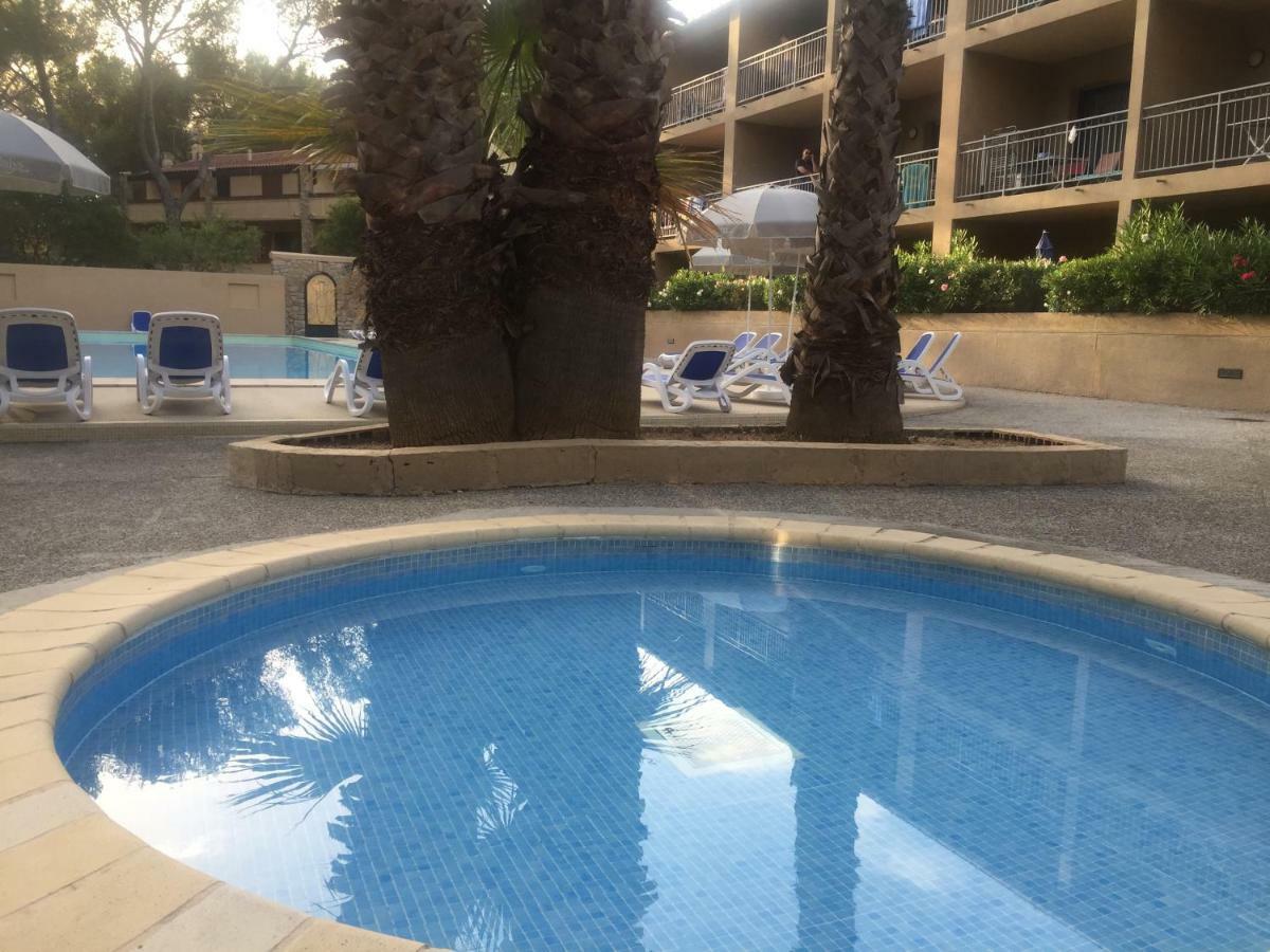 Les Appartements De La Marina Sanary-sur-Mer Buitenkant foto